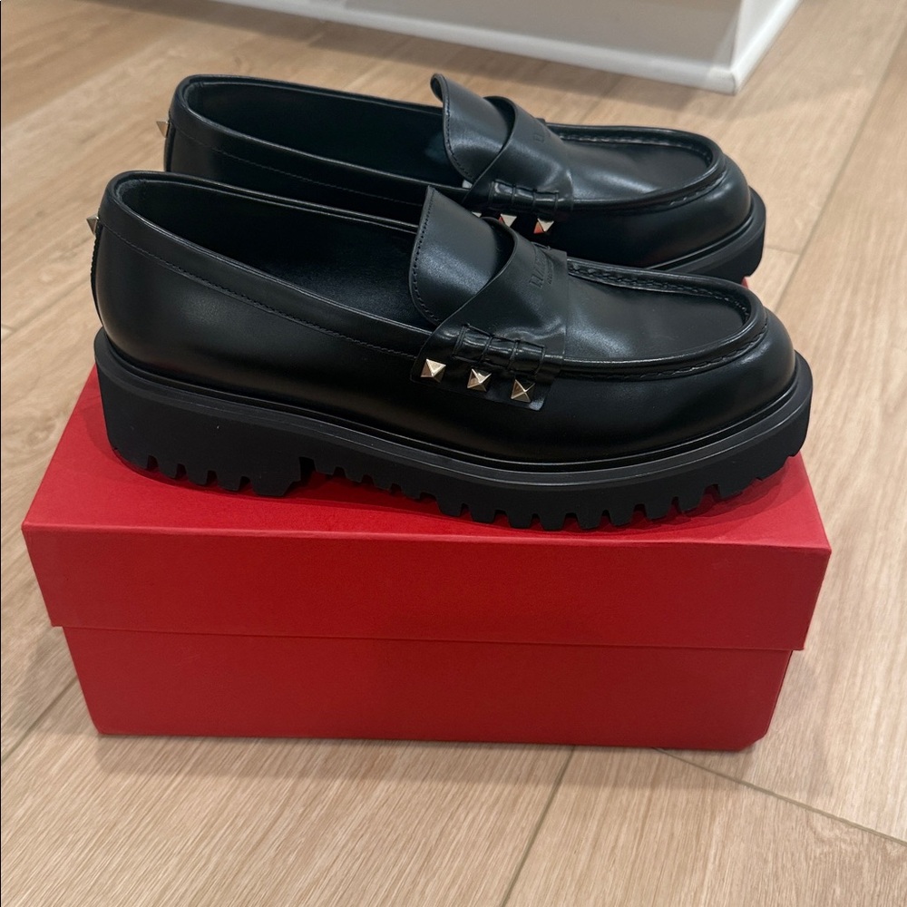 Valentino Rockstud Black Loafers size 40